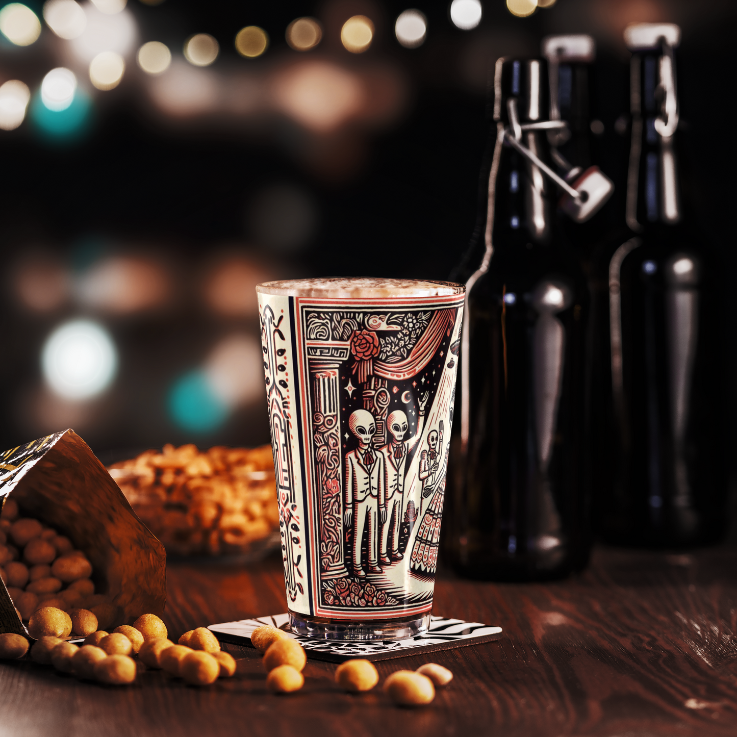 Alien Empire Quince Shaker pint glass